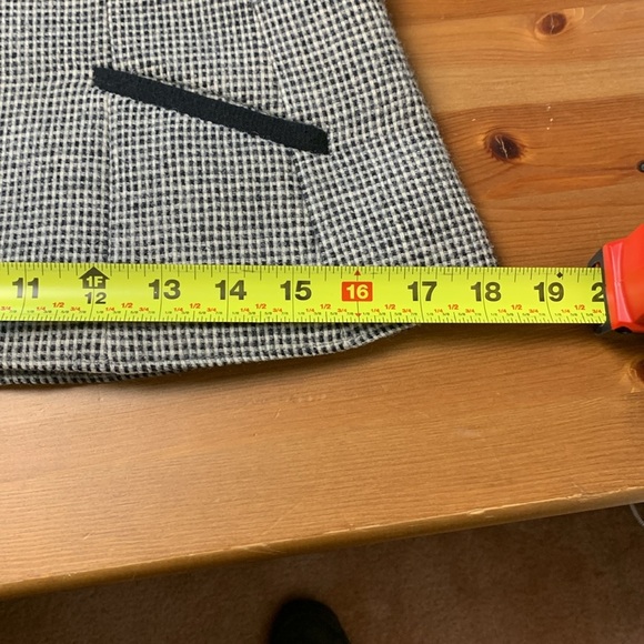 Jules Vintage Fitted Blazer, Lined, 100% Wool, Like New Condition - Picture 8 of 13